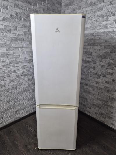 Холодильник Indesit BIA 18 NF 